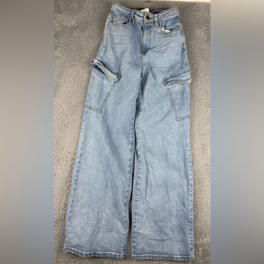 Altar’d State Loose Fit Cargo Jeans Size 24 High Rise Utility Light Blue Y2K